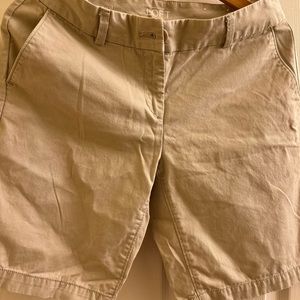 Ann Taylor Loft Size 2 cream/tan shorts